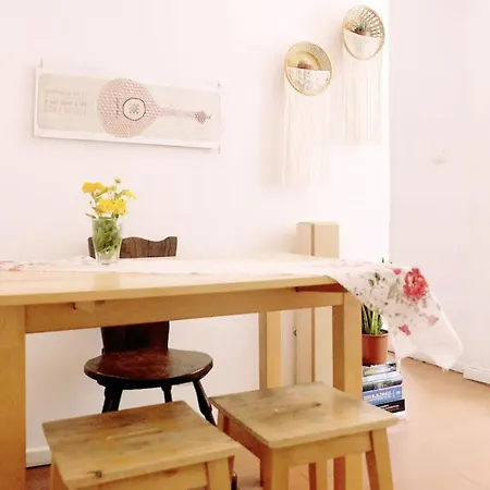 Boho-chic Traditional Historic Centre Flat Lisbon